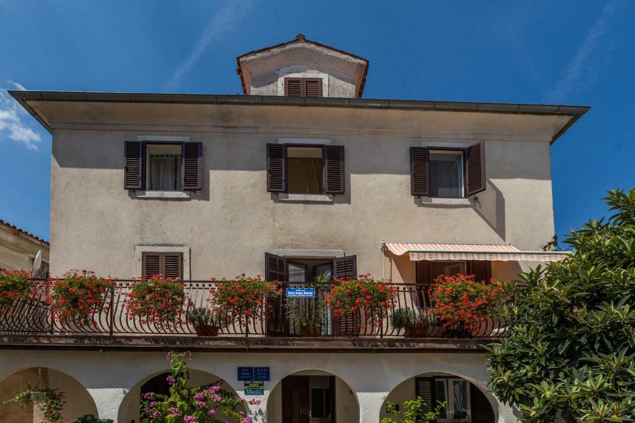 Guest House Robert I Mirna Bale Εξωτερικό φωτογραφία